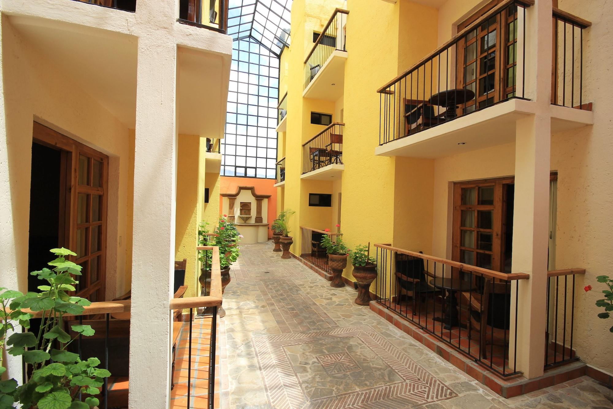 Hotel Diego De Mazariegos San Cristobal de las Casas Exterior foto